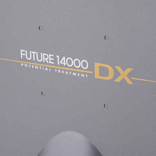 フューチャー 14000DX 側面ロゴ